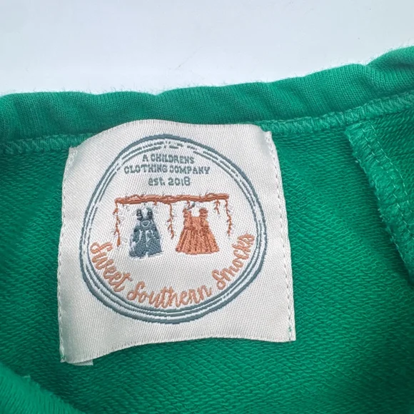 SWEET SOUTHERN SMOCKS Christmas Santa Sweatshirt 4T Green Red - Picture 2 of 5